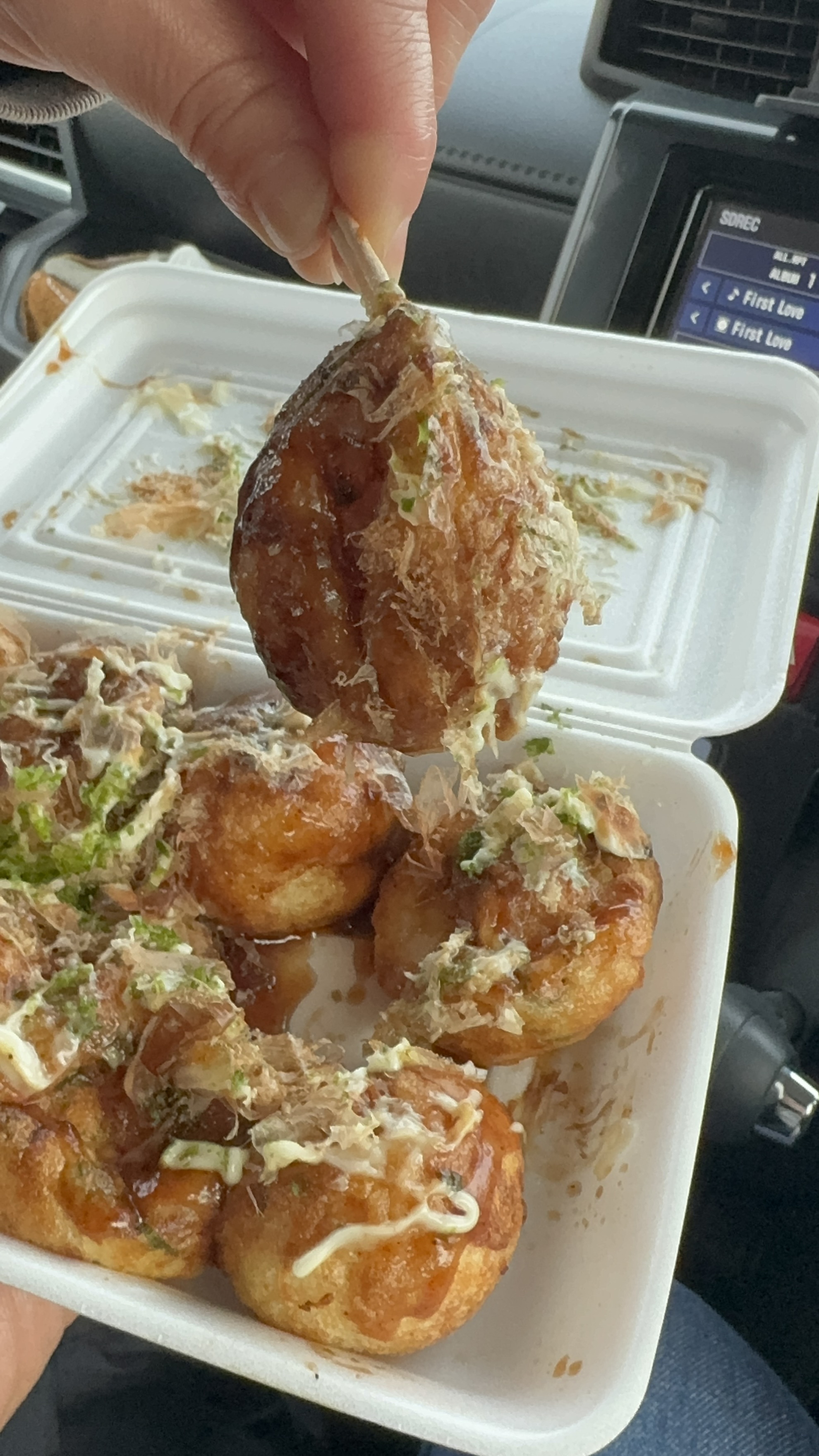 高知市西久万の住宅街で出会う本場大阪の味